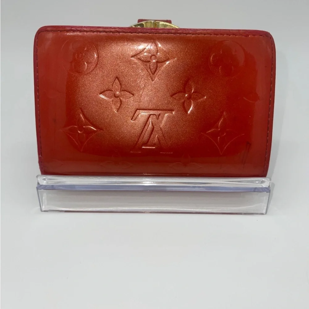 Louis Vuitton Monogram Red Vernis French Kisslock Bifold Wallet Snap Leather